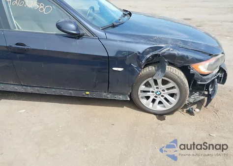 2007 BMW 328Xi из США, поврежденный, VIN WBAVC93527KX56871